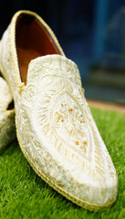 OFF-WHITE MESSORI SHERWANI with Detailed Hand Embriodry WITH TURBUN+KHOOSA