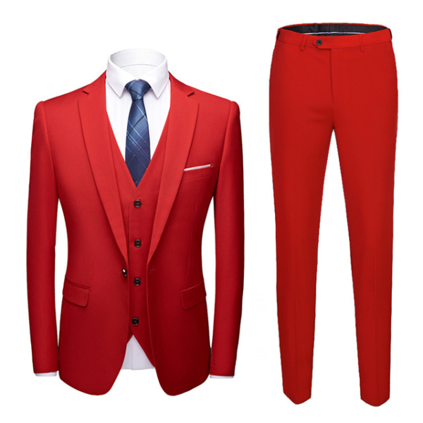 “Elegant Red Three-Piece Suit for Men” – wearzones.com